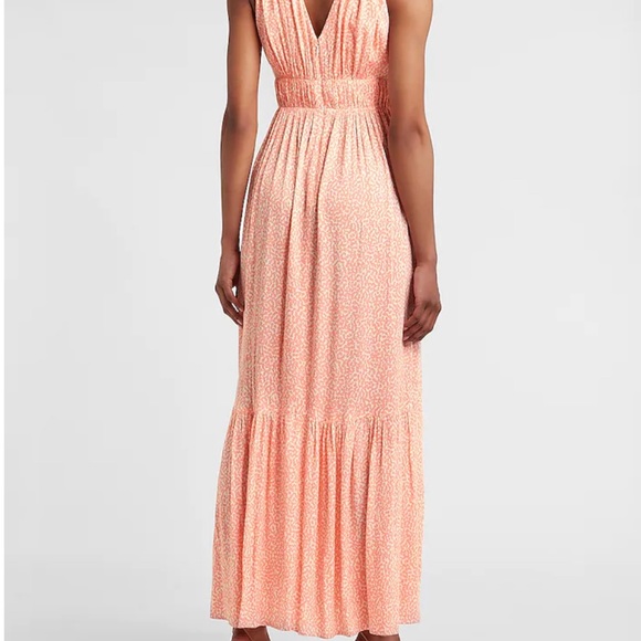 Soft, comfy fabric and a swishy tiered skirt dress - Picture 2 of 6